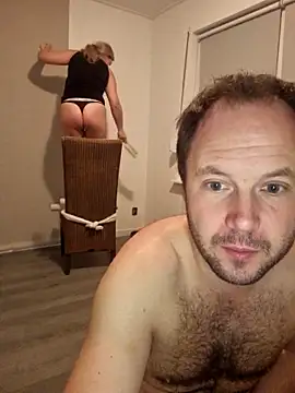 CoupleKitty online show from 12/03/25, 08:29