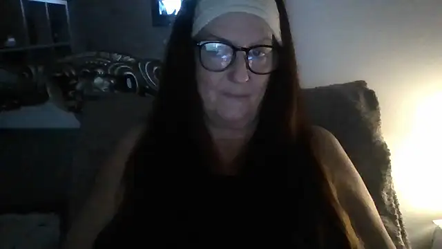 Snapshot of Tillieuk chatting on 02/02/26, 07:56 Tillieuk online show from 02/02/26, 07:56