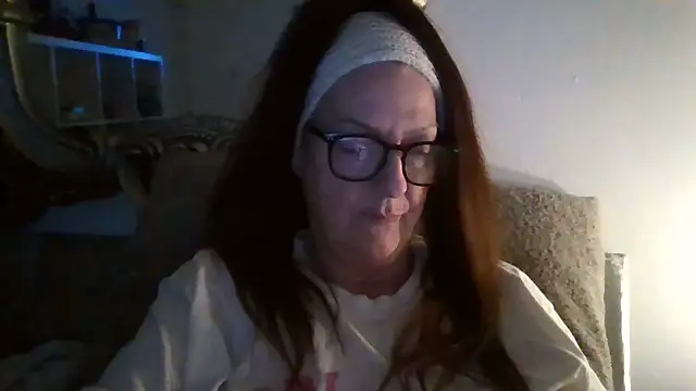 Snapshot of Tillieuk chatting on 02/03/26, 09:20 Tillieuk online show from 02/03/26, 09:20