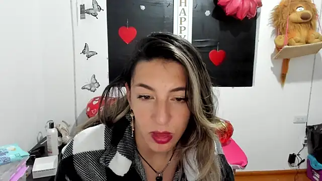 queen-natty online show from 02/21/25, 03:56