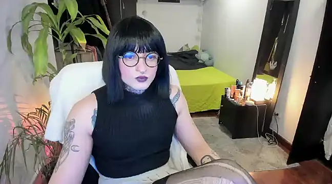 ShiiraVelkor online show from 03/10/25, 09:07