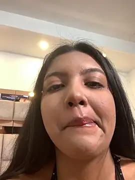 Snapshot of nicole_fisherr chatting on 03/16/25, 07:48 nicole fisherr online show from 03/16/25, 07:48