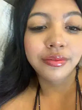 Snapshot of nicole_fisherr chatting on 03/23/25, 07:31 nicole fisherr online show from 03/23/25, 07:31