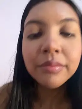 Snapshot of nicole_fisherr chatting on 05/18/26, 04:07 nicole fisherr online show from 05/18/26, 04:07