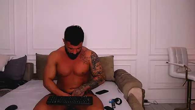 UrsuKing online show from 01/25/25, 09:35