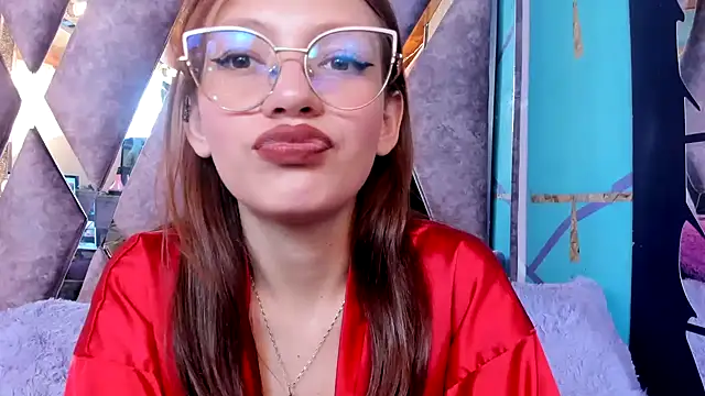 LARICSABLUE online show from 03/08/25, 09:51