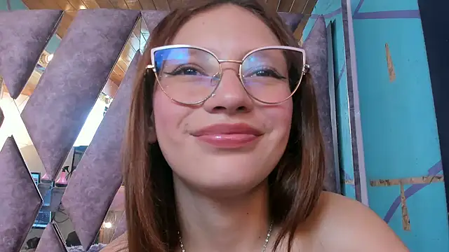 LARICSABLUE online show from 03/12/25, 08:20