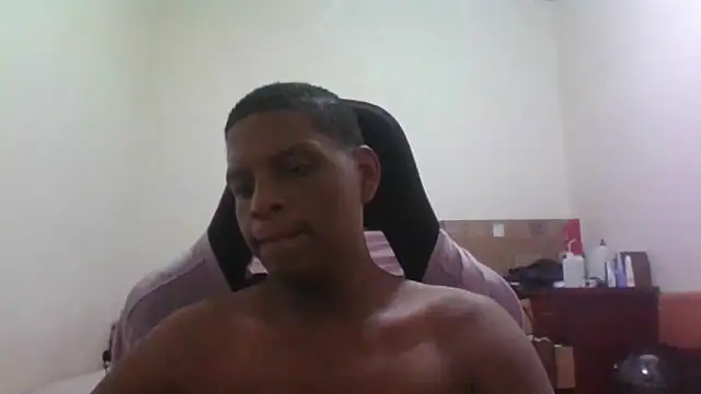 Daaniel593 online show from 04/23/26, 10:23