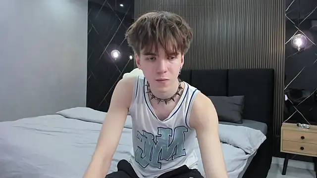 Snapshot of braxiboy chatting on 12/26/24, 09:55 braxiboy online show from 12/26/24, 09:55