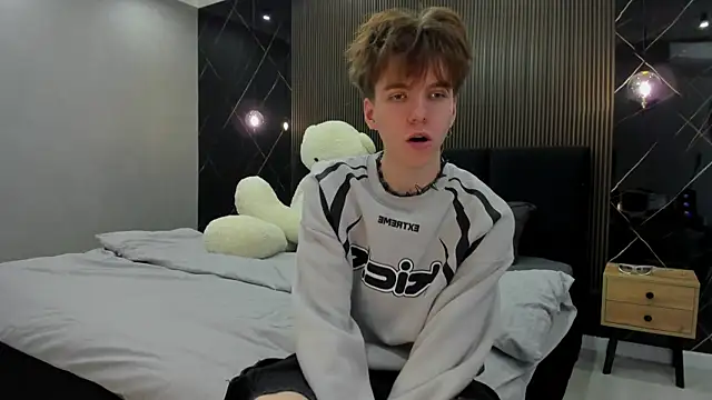 Snapshot of braxiboy chatting on 12/29/24, 09:50 braxiboy online show from 12/29/24, 09:50