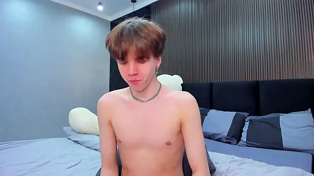 Snapshot of braxiboy chatting on 01/31/25, 04:06 braxiboy online show from 01/31/25, 04:06