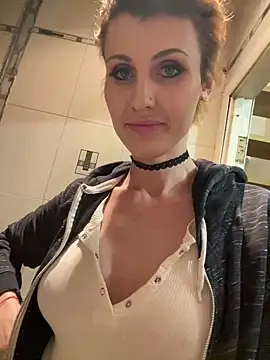 Kamila151 online show from 01/20/25, 02:57