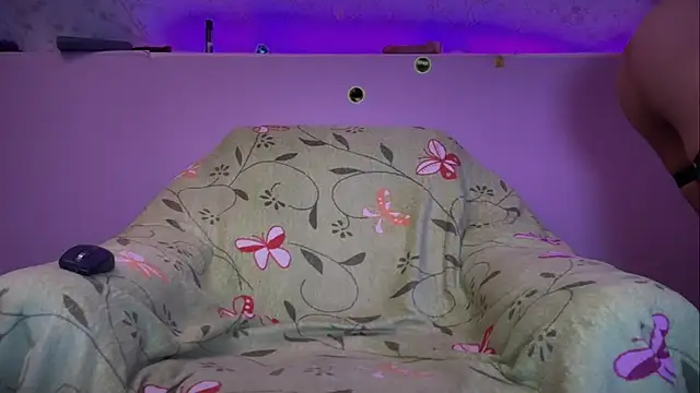 Kamila151 online show from 11/21/25, 01:37