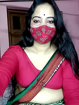 Snapshot of Lexi_Baby_ chatting on 11/26/25, 07:04 Lexi Baby online show from 11/26/25, 07:04