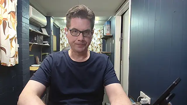 Snapshot of tilobinder chatting on 02/28/26, 02:51 tilobinder online show from 02/28/26, 02:51