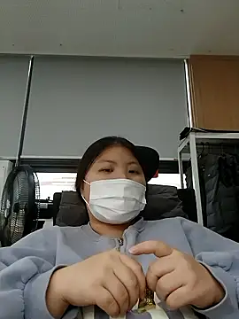 hello098712 online show from 10/02/25, 03:24