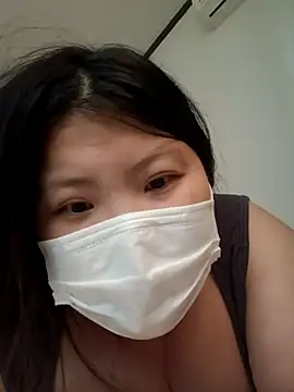 hello098712 online show from 10/11/25, 04:12