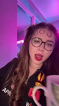 CutiePie3 online show from 02/16/26, 08:05