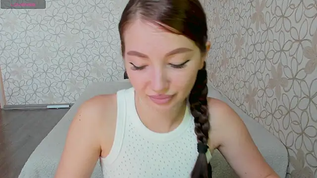 Lissa Cristal online show from 07/19/26, 07:34