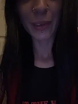 MissMidnightUK online show from 05/15/26, 11:56