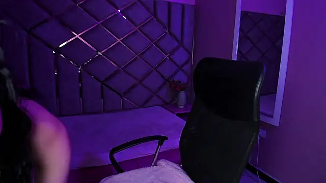 Poly Sasha  online show from 01/17/26, 04:17