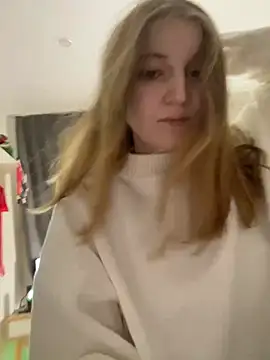 Snapshot of princessaalicc chatting on 02/04/25, 09:41 princessaalicc online show from 02/04/25, 09:41