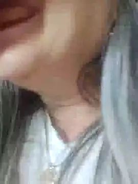 miisevvie  online show from 03/04/25, 02:06