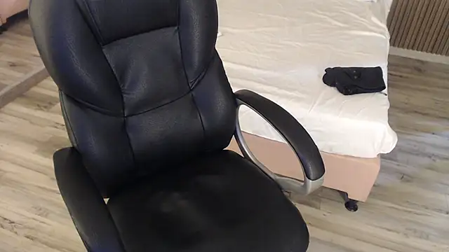 Sam mansson66 online show from 09/15/25, 12:05