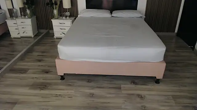 Sam mansson66 online show from 11/07/25, 03:12