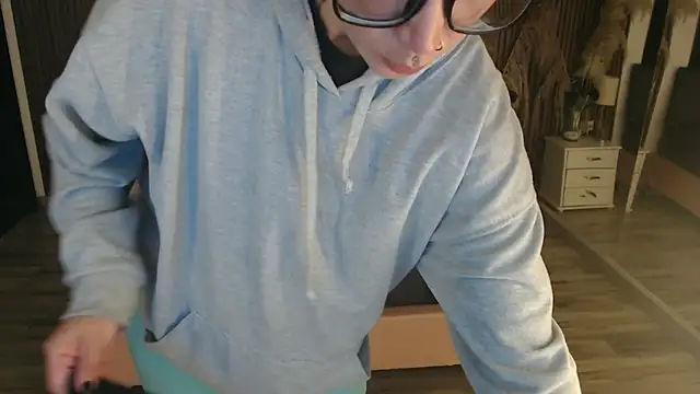 Sam mansson66 online show from 03/02/26, 12:12