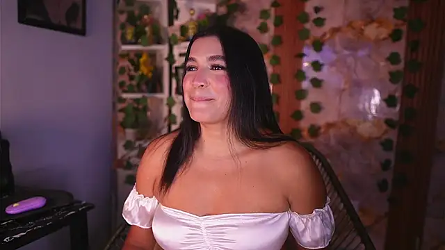 zoey-fox online show from 07/02/26, 12:21