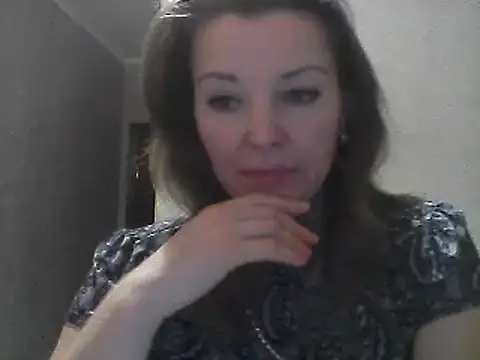 Snapshot of VselenaSun402 chatting on 01/05/25, 12:42 VselenaSun402 online show from 01/05/25, 12:42