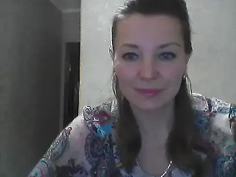 Snapshot of VselenaSun402 chatting on 01/07/25, 02:19 VselenaSun402 online show from 01/07/25, 02:19