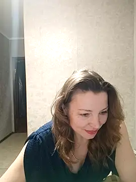 Snapshot of VselenaSun402 chatting on 03/15/25, 10:24 VselenaSun402 online show from 03/15/25, 10:24