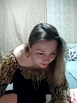 VselenaSun402 online show from 04/18/26, 11:03