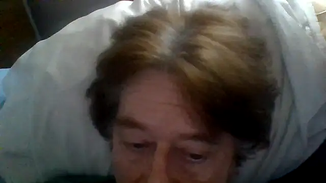 Snapshot of frankie7inch chatting on 05/17/26, 03:41 frankie7inch online show from 05/17/26, 03:41