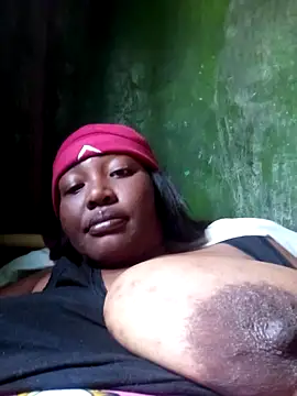 Snapshot of chubbydoll122 chatting on 09/11/25, 10:26 chubbydoll122 online show from 09/11/25, 10:26