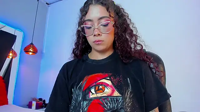 antonelllepiercee online show from 02/04/25, 02:43