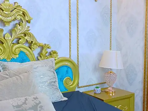 LucyLeah online show from 09/17/25, 01:24