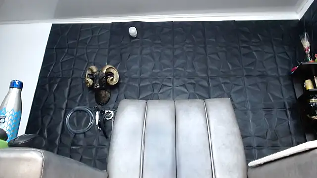 Hanna Fox 69 online show from 04/19/26, 10:58