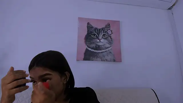 Snapshot of Fernanda_brown18 chatting on 09/14/25, 07:35 Fernanda brown18 online show from 09/14/25, 07:35