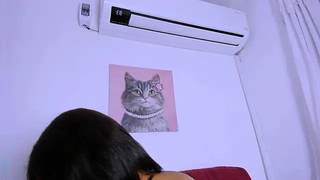 Snapshot of Fernanda_brown18 chatting on 09/21/25, 07:15 Fernanda brown18 online show from 09/21/25, 07:15