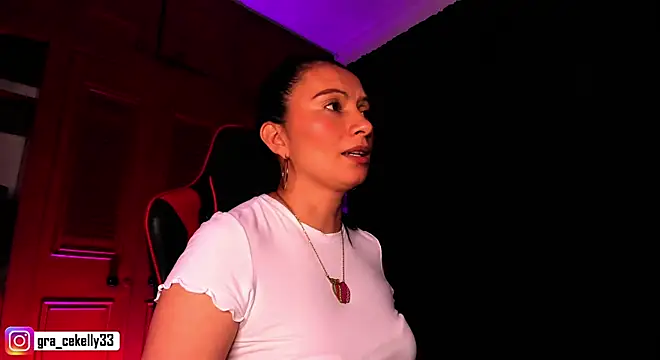 Snapshot of gracekelly12 chatting on 12/10/24, 10:16 gracekelly12 online show from 12/10/24, 10:16