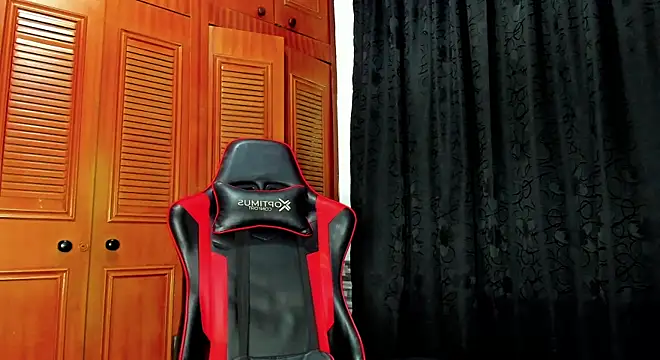 Snapshot of gracekelly12 chatting on 01/10/25, 10:36 gracekelly12 online show from 01/10/25, 10:36