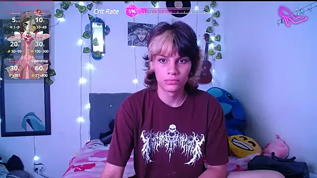 Snapshot of Caitlynwheler chatting on 02/25/25, 03:20 Caitlynwheler online show from 02/25/25, 03:20