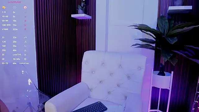 CattleyaScaly online show from 12/18/24, 07:19