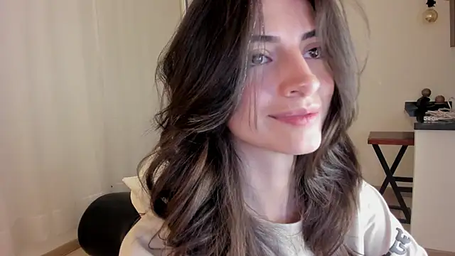 Snapshot of Megga_Bluee chatting on 09/23/25, 08:34 Megga Bluee online show from 09/23/25, 08:34