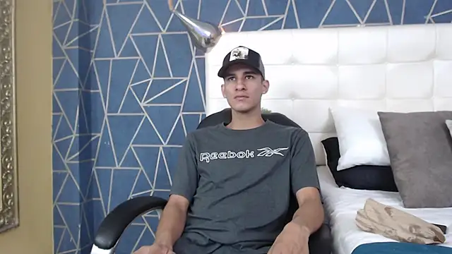 Snapshot of JakeMoxley chatting on 02/02/25, 12:46 JakeMoxley online show from 02/02/25, 12:46