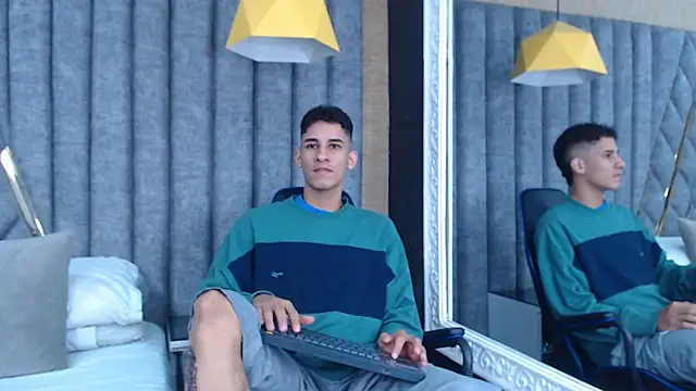 Snapshot of JakeMoxley chatting on 02/11/25, 02:24 JakeMoxley online show from 02/11/25, 02:24