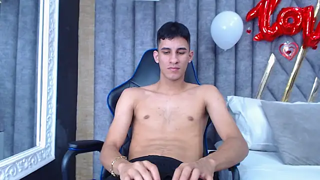 Snapshot of JakeMoxley chatting on 02/15/25, 11:14 JakeMoxley online show from 02/15/25, 11:14